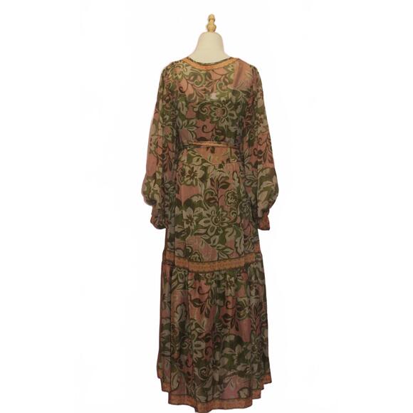 NEW FLYING TOMATO a printed woven midi dress in olive taupe - Picture 3 of 3
